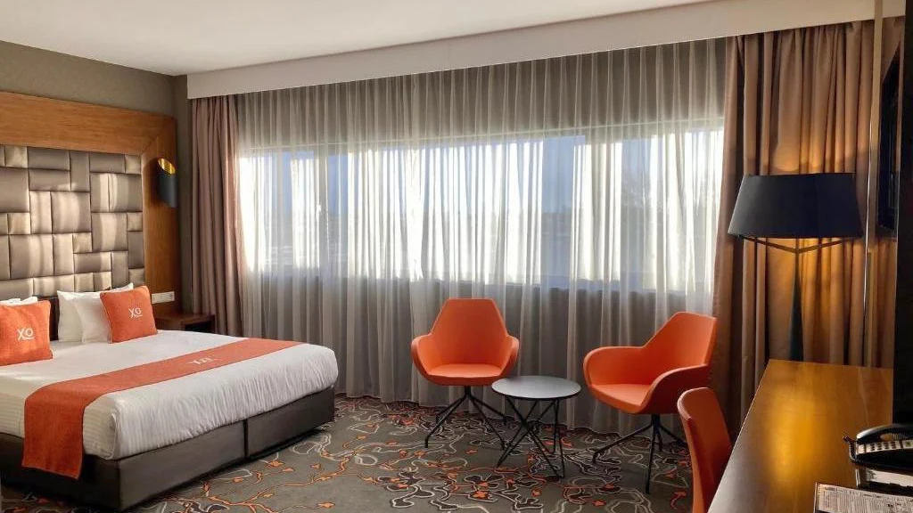 XO Hotels Park West